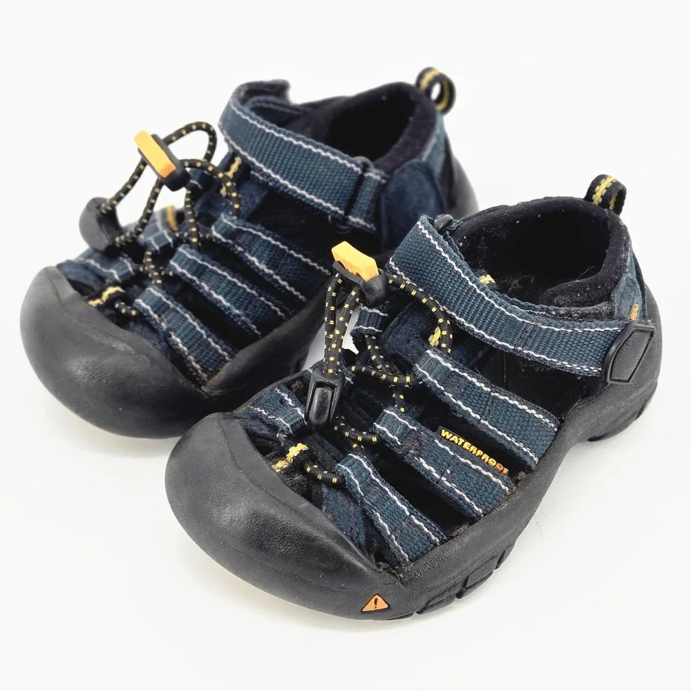Keen Newport H2 Waterproof Sandals Kids Size 5 Navy Blue Black Yellow Outdoor